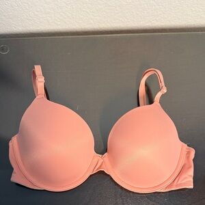 NWOT Pink Victorias Secret Everyday Smooth Coral/peach T-Shirt Bra, 34C
